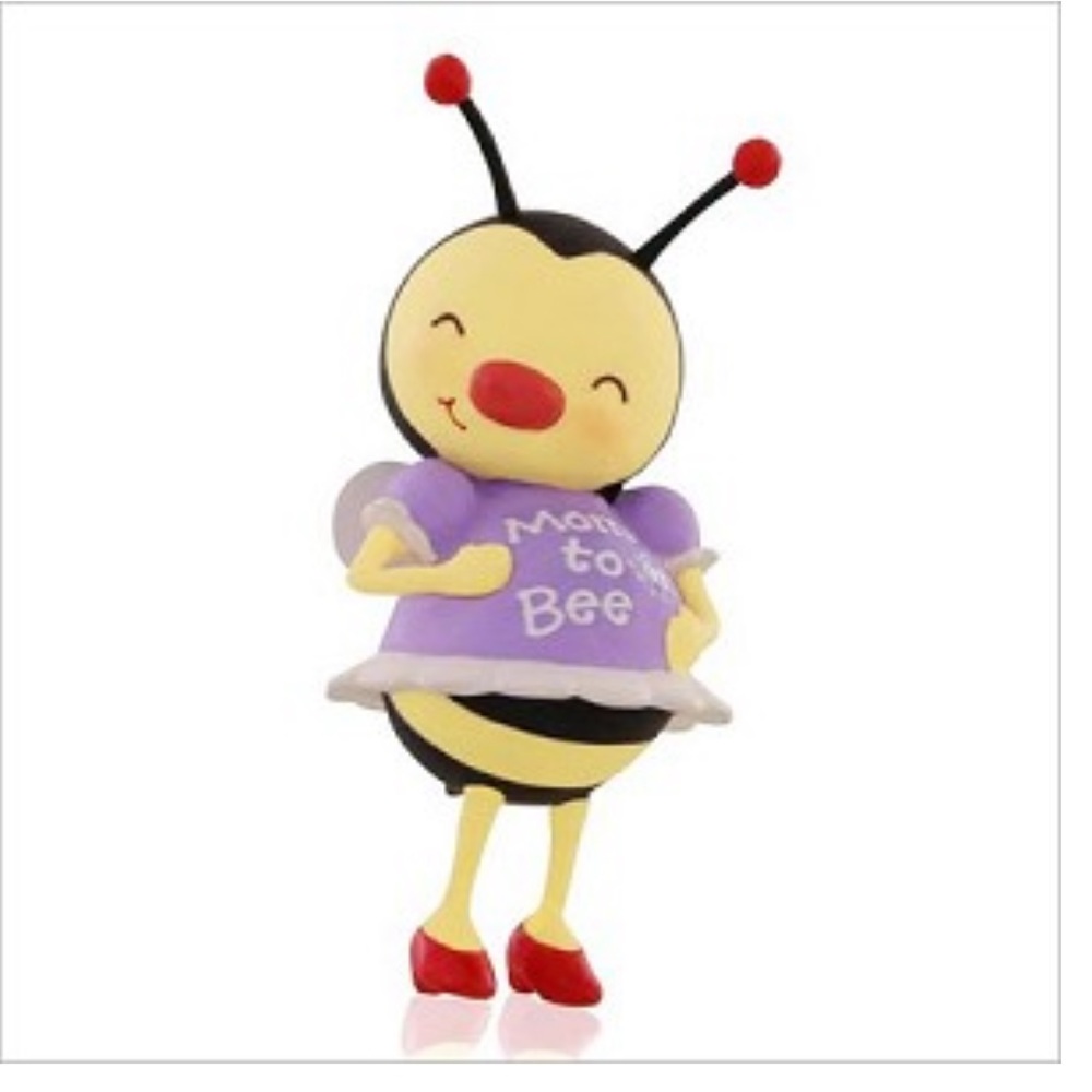 Hallmark Keepsake Ornament “Mommy to Bee” 2015